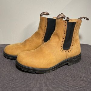 Blundstone Boots, The #2215 Women’s Original High Top Boots in Warm Camel